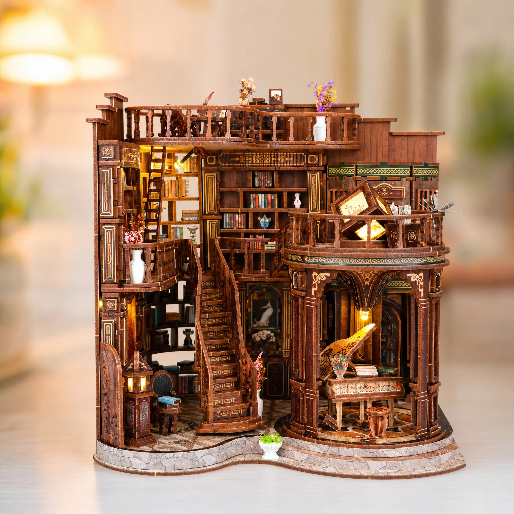 Grand Balcony Book Nook – Bild 2